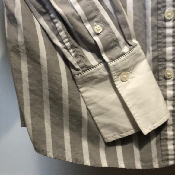BR Grey and White Striped “Riley Shirt” Button Up - Picture 4 of 7